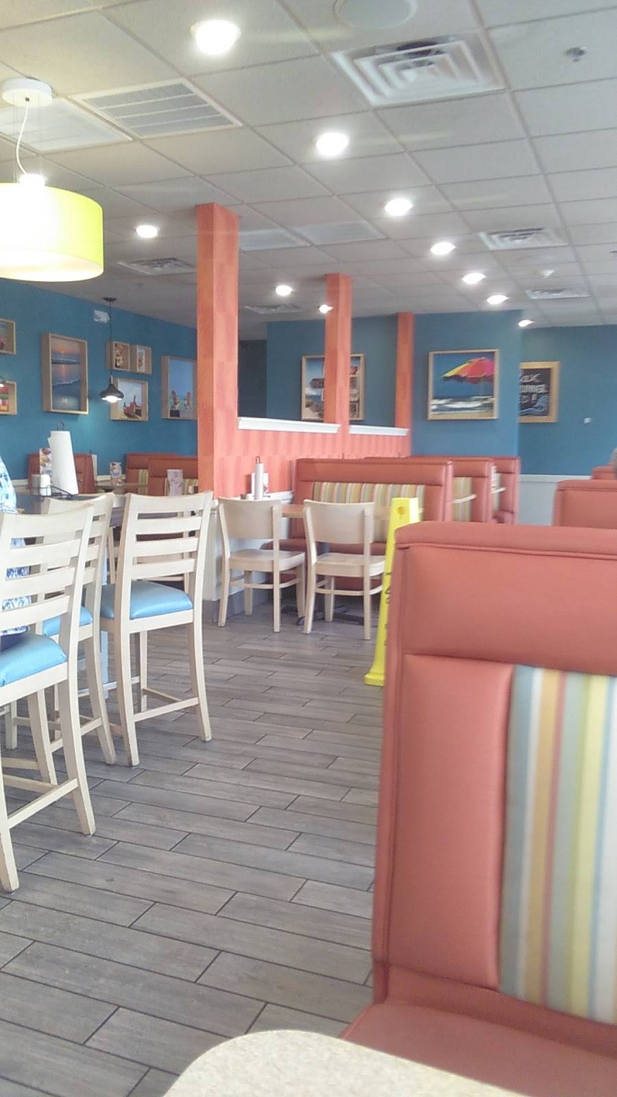 Captain Ds | restaurant | 2701 Broadway St, Anderson, IN 46012, USA | 7653564825 OR +1 765-356-4825