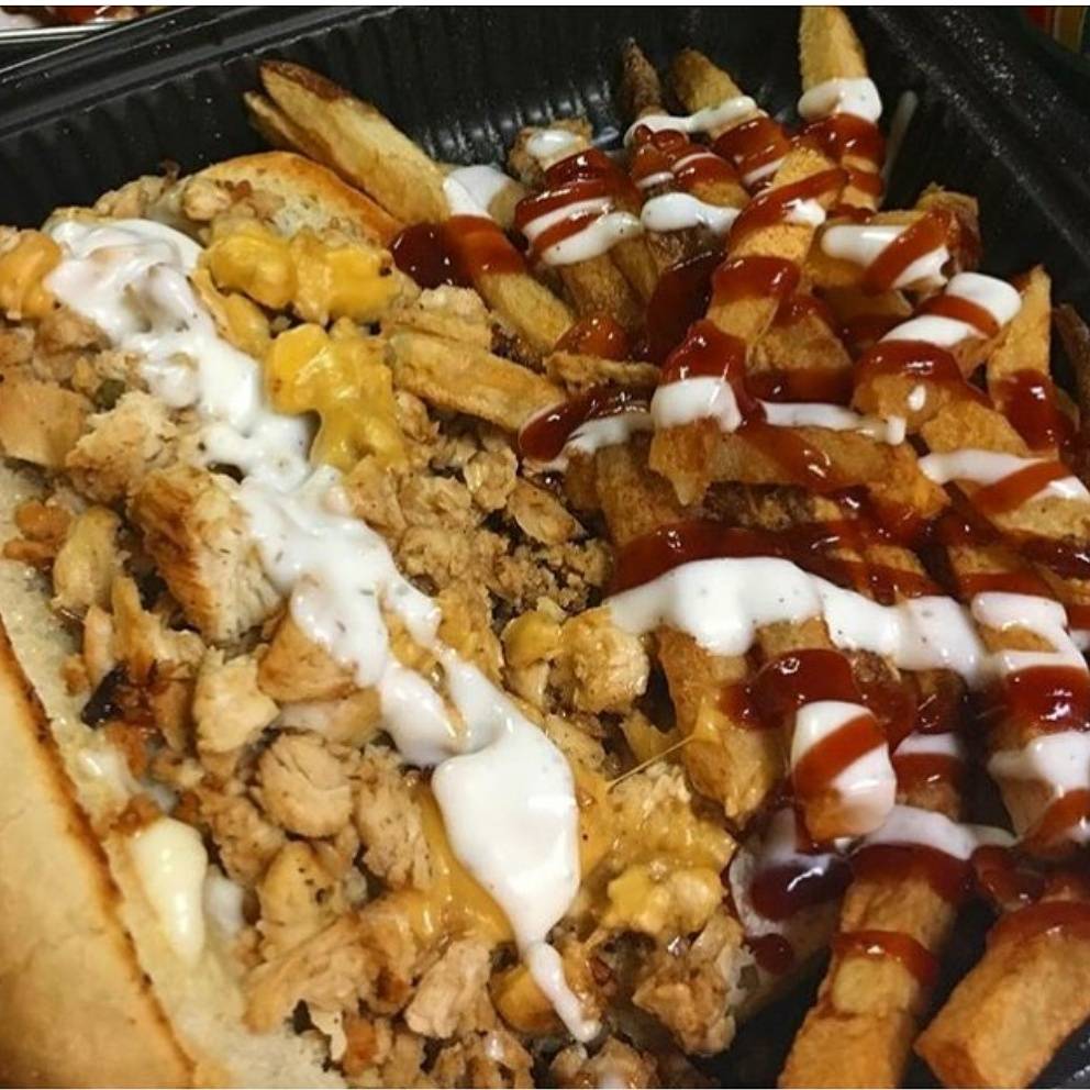 Deons Restaurant | restaurant | 7800 Superior Ave, Cleveland, OH 44103, USA | 2164588078 OR +1 216-458-8078