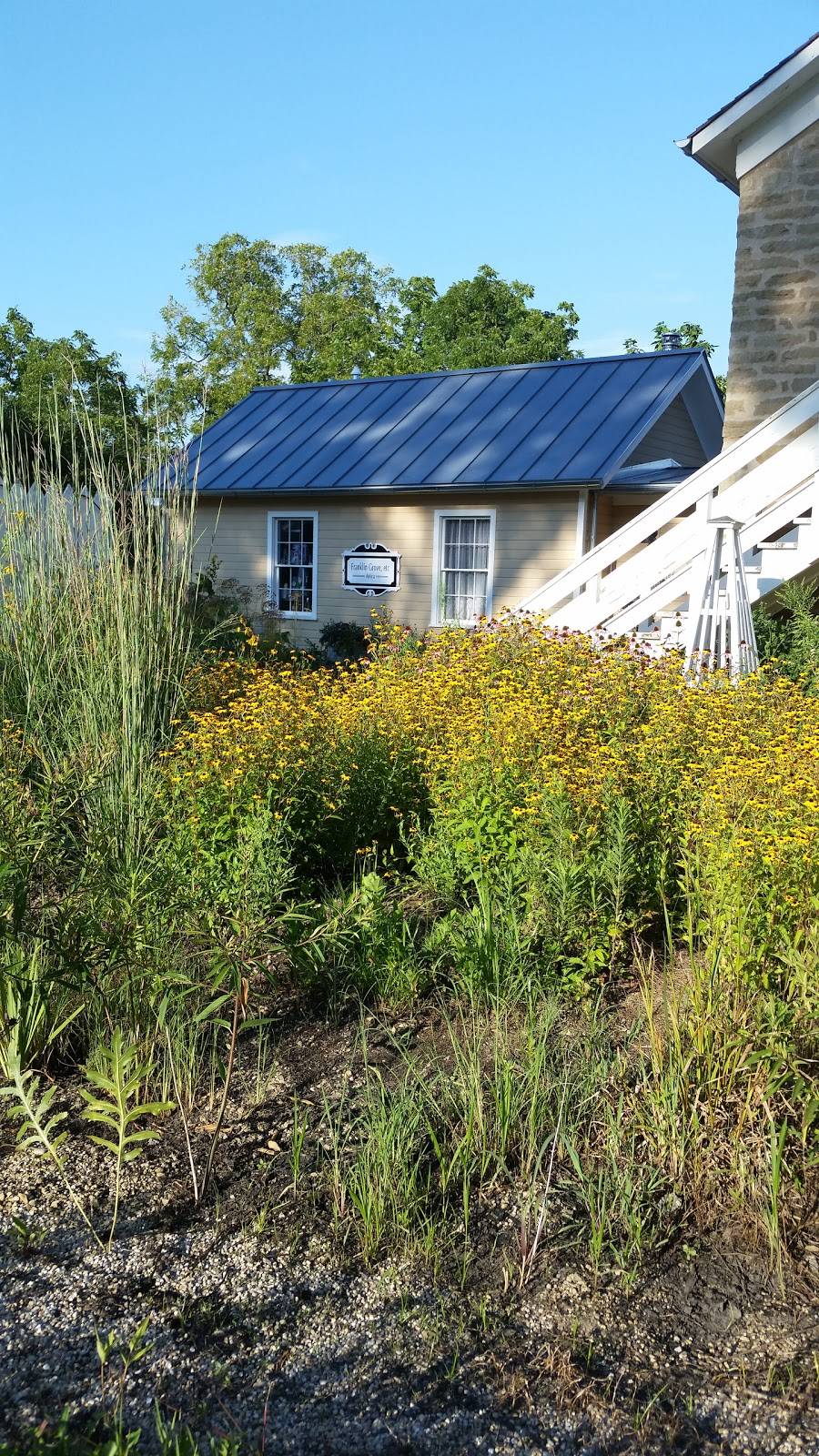 Franklin Grove Etc | cafe | N7302 County Hwy X, Albany, WI 53502, USA | 6088621161 OR +1 608-862-1161