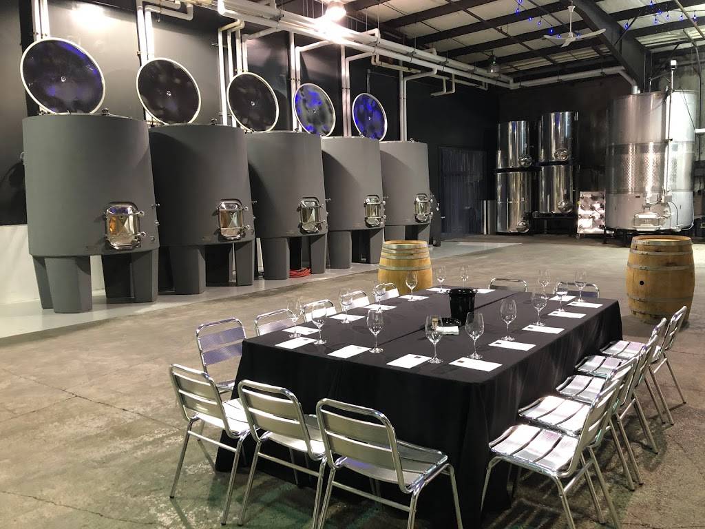 Efeste | restaurant | 19730 144th Ave NE, Woodinville, WA 98072, USA | 4253987200 OR +1 425-398-7200