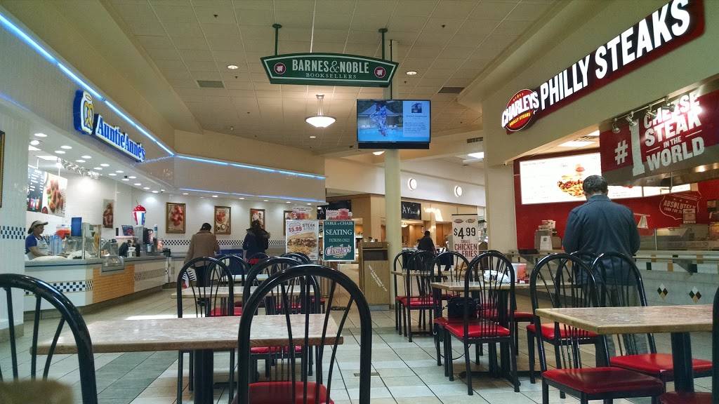 Charleys Philly Steaks | restaurant | 755 NJ-18 Spc 799, East Brunswick, NJ 08816, USA | 7322383373 OR +1 732-238-3373