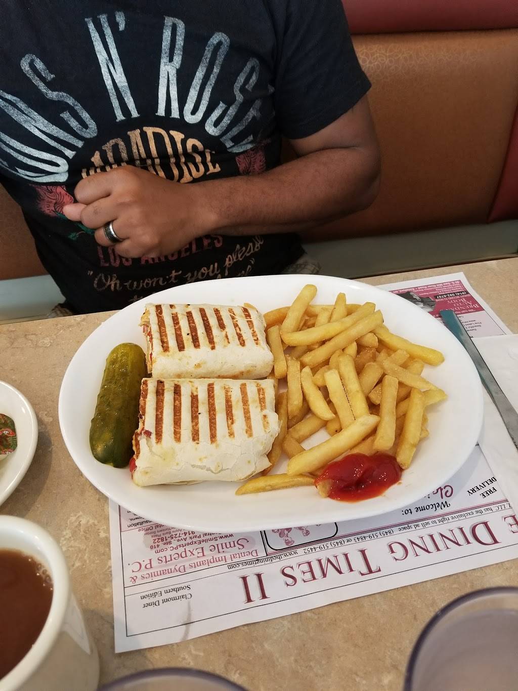 Clairmont Diner | restaurant | 929 Yonkers Ave, Yonkers, NY 10704, USA | 9144230482 OR +1 914-423-0482