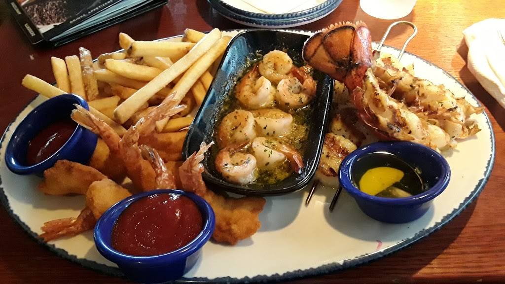 Red Lobster | restaurant | 2847 W US-90, Lake City, FL 32055, USA | 3867580044 OR +1 386-758-0044