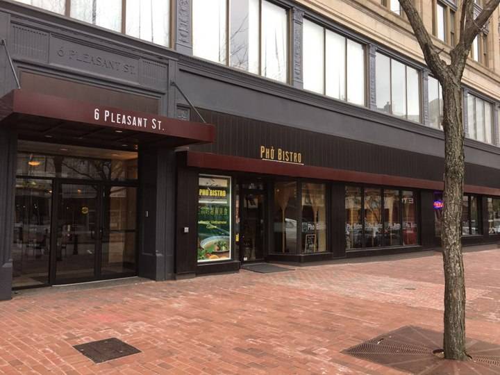 Pho Bistro | restaurant | 8 Pleasant St, Malden, MA 02148, USA | 7813219955 OR +1 781-321-9955