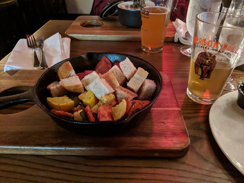 Alpine Restaurant & Bar | restaurant | 525 S 4th St, Columbus, OH 43206, USA | 6146705852 OR +1 614-670-5852