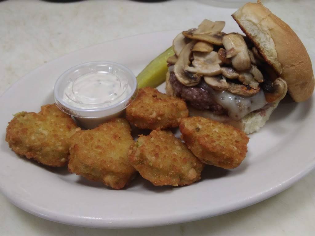 Harley Blue Bar & Grill | restaurant | 2961 Main St, Blue Mounds, WI 53517, USA | 6084373780 OR +1 608-437-3780