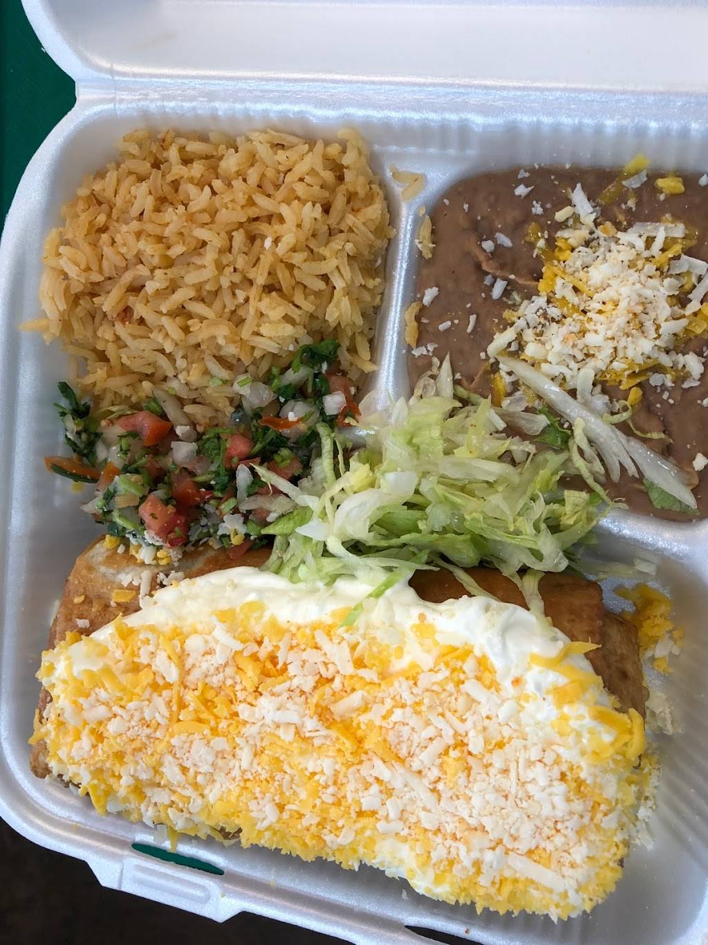 Jilbertos Taco Shop | restaurant | 31178-31198 Pauba Rd, Temecula, CA 92592, USA | 9512949227 OR +1 951-294-9227