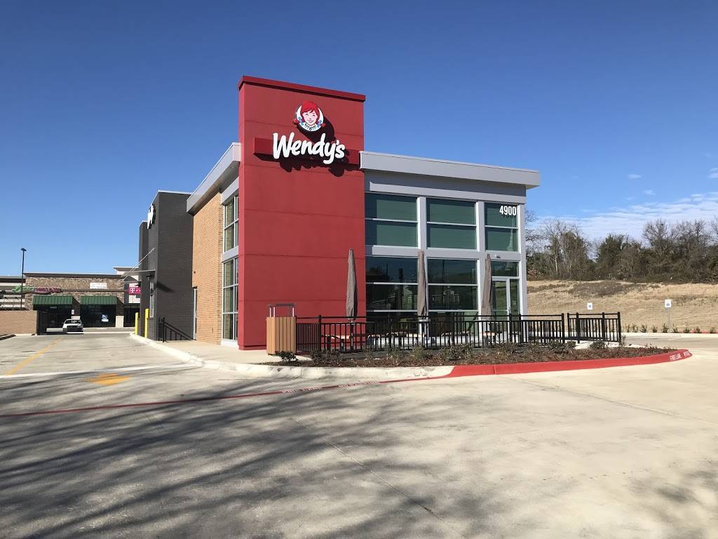 Wendys | restaurant | 4900 Teasley Ln, Denton, TX 76210, USA | 9402932606 OR +1 940-293-2606
