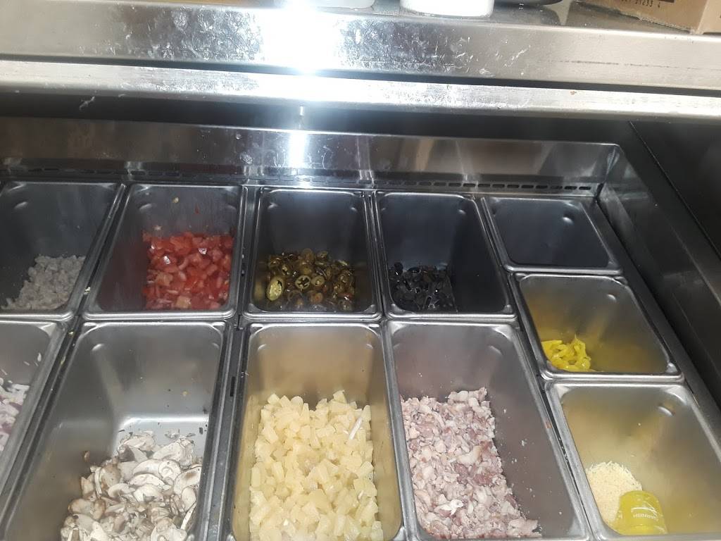 Pizza Hut | meal takeaway | 76 N 100 E, American Fork, UT 84003, USA | 8017569696 OR +1 801-756-9696