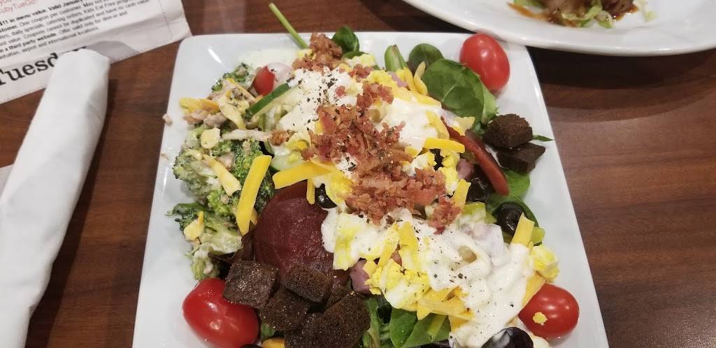 Ruby Tuesday | restaurant | 30901 Gratiot Ave, Roseville, MI 48066, USA | 5864159478 OR +1 586-415-9478