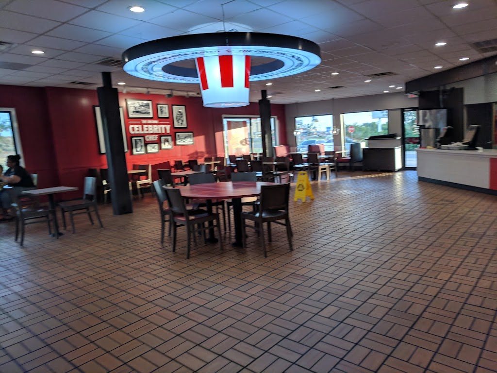 KFC | restaurant | 1124 W Wilson St, Borger, TX 79007, USA | 8062736540 OR +1 806-273-6540