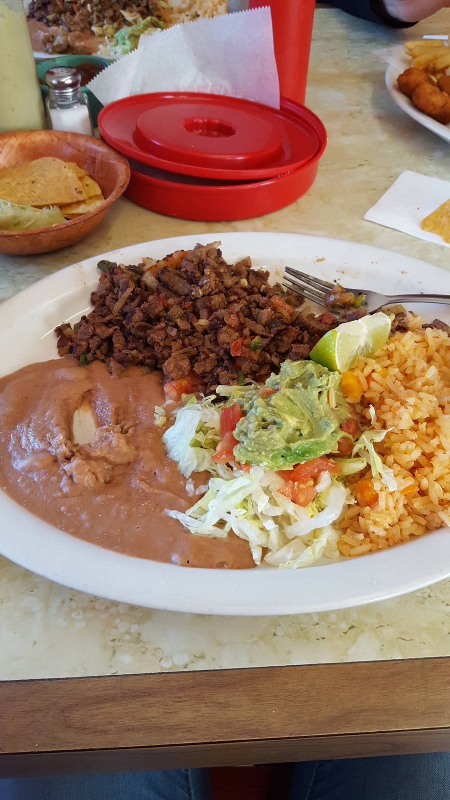 Mi parrillada | restaurant | 5902 S Flores St, San Antonio, TX 78214, USA | 2109221858 OR +1 210-922-1858