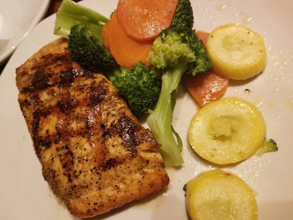 Outback Steakhouse | restaurant | 9773 San Jose Blvd, Jacksonville, FL 32257, USA | 9042684329 OR +1 904-268-4329