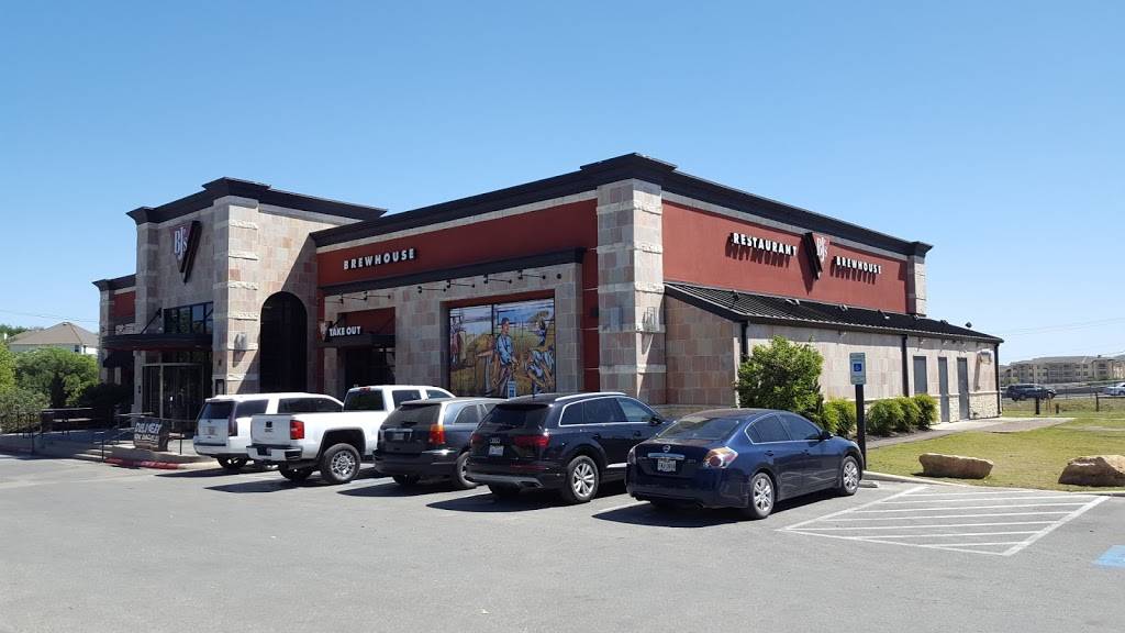 BJs Restaurant & Brewhouse | restaurant | 22410, US Highway, 281 North Dr, San Antonio, TX 78259, USA | 2104976070 OR +1 210-497-6070