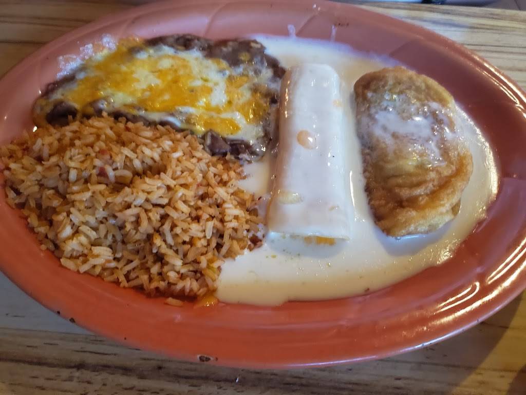 Lupes Mexican Restaurant | restaurant | 10009 US-59, Grove, OK 74344, USA | 9187868723 OR +1 918-786-8723