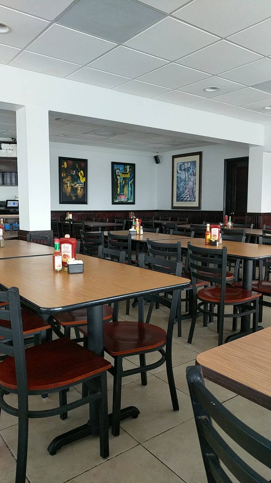 Habanos Oceanfront Dining | restaurant | 73510 Overseas Hwy, Islamorada, FL 33036, USA | 3055176313 OR +1 305-517-6313