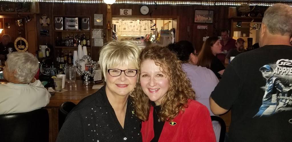 Schooners bar and grill | restaurant | 10953 N Jacob Smart Blvd, Ridgeland, SC 29936, USA | 8437268169 OR +1 843-726-8169