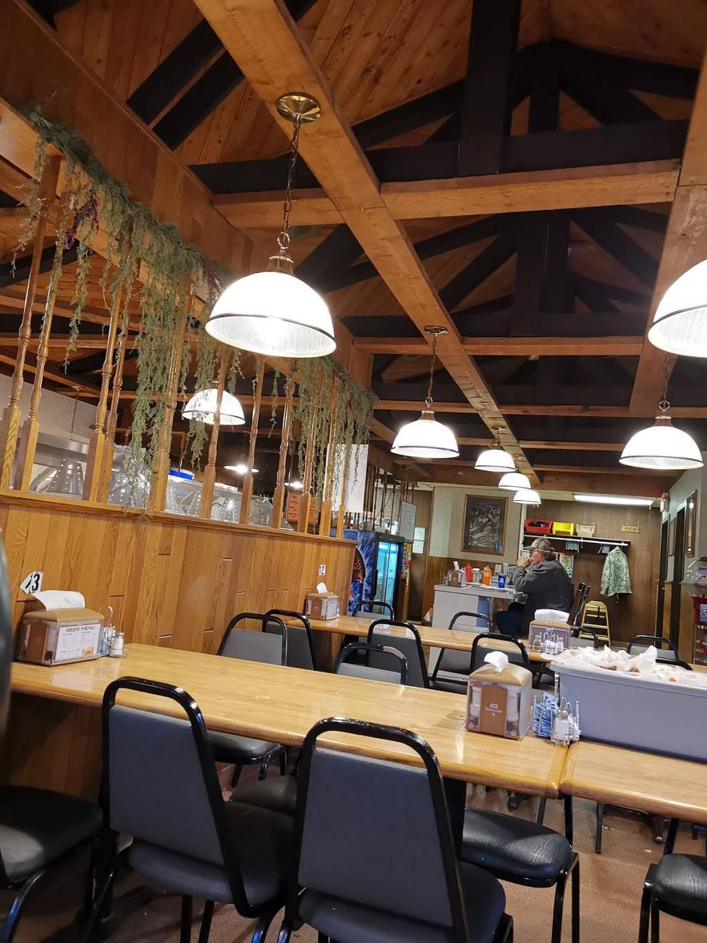 Hillcrest Family Restaurant | restaurant | 1004 Shamrock Ln, Albany, MN 56307, USA | 3208452168 OR +1 320-845-2168