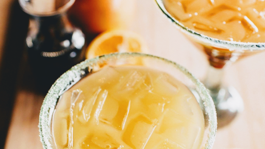 The Palace Mexican Restaurant & Saloon | restaurant | 200 W Portage Ave, Sault Ste. Marie, MI 49783, USA | 9066327721 OR +1 906-632-7721