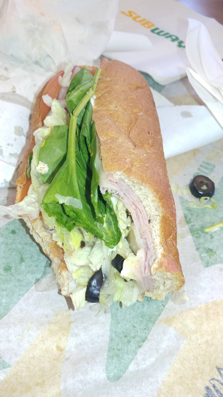 Subway | restaurant | 2316 W Bethany Home Rd #113, Phoenix, AZ 85015, USA | 6025897975 OR +1 602-589-7975
