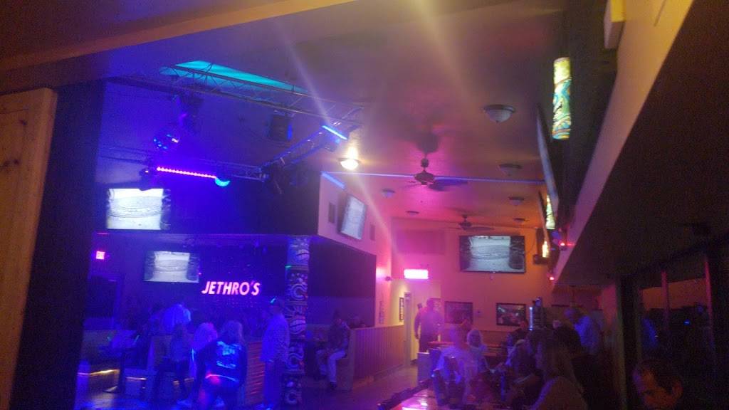 Jethros Tiki Hut | restaurant | 1830 US-52, Aberdeen, OH 45101, USA | 9377952203 OR +1 937-795-2203