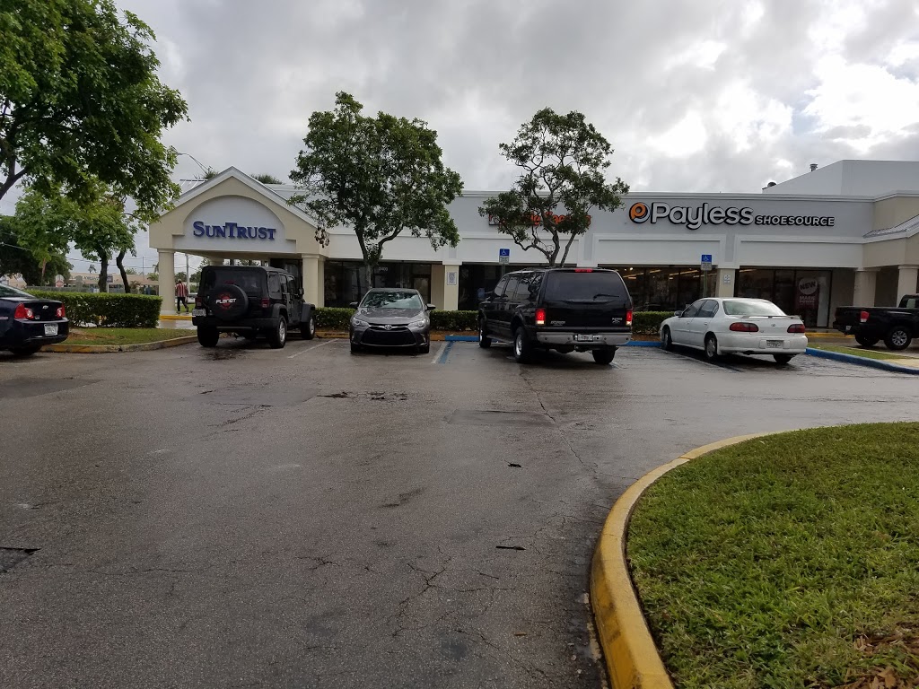 Little Caesars Pizza | meal delivery | 2402 W 60th St, Hialeah, FL 33016, USA | 3058280808 OR +1 305-828-0808