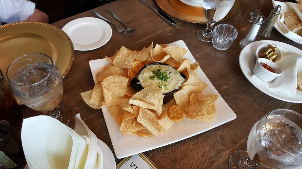 Vivilore | restaurant | 10815 E Winner Rd, Independence, MO 64052, USA | 8168362222 OR +1 816-836-2222