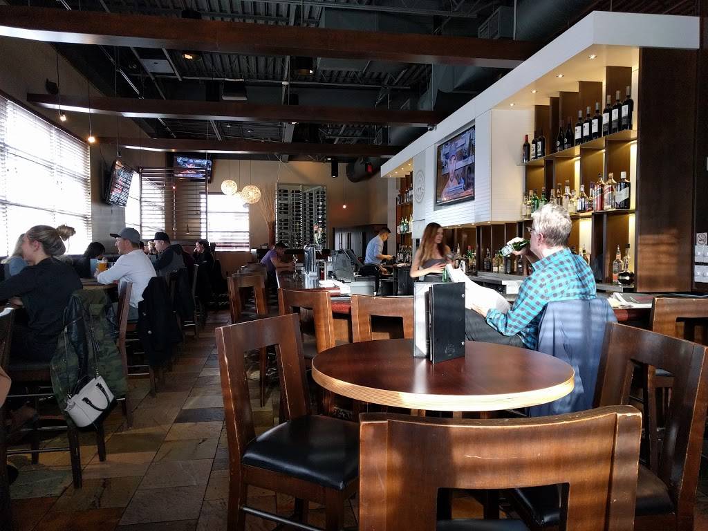 Milestones | restaurant | 1001 The Queensway, Etobicoke, ON M8Z 6C7, Canada | 4162550464 OR +1 416-255-0464