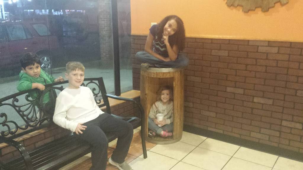 El Rinconcito | restaurant | 525 Baltimore Ave, Albertville, AL 35950, USA | 2568789450 OR +1 256-878-9450