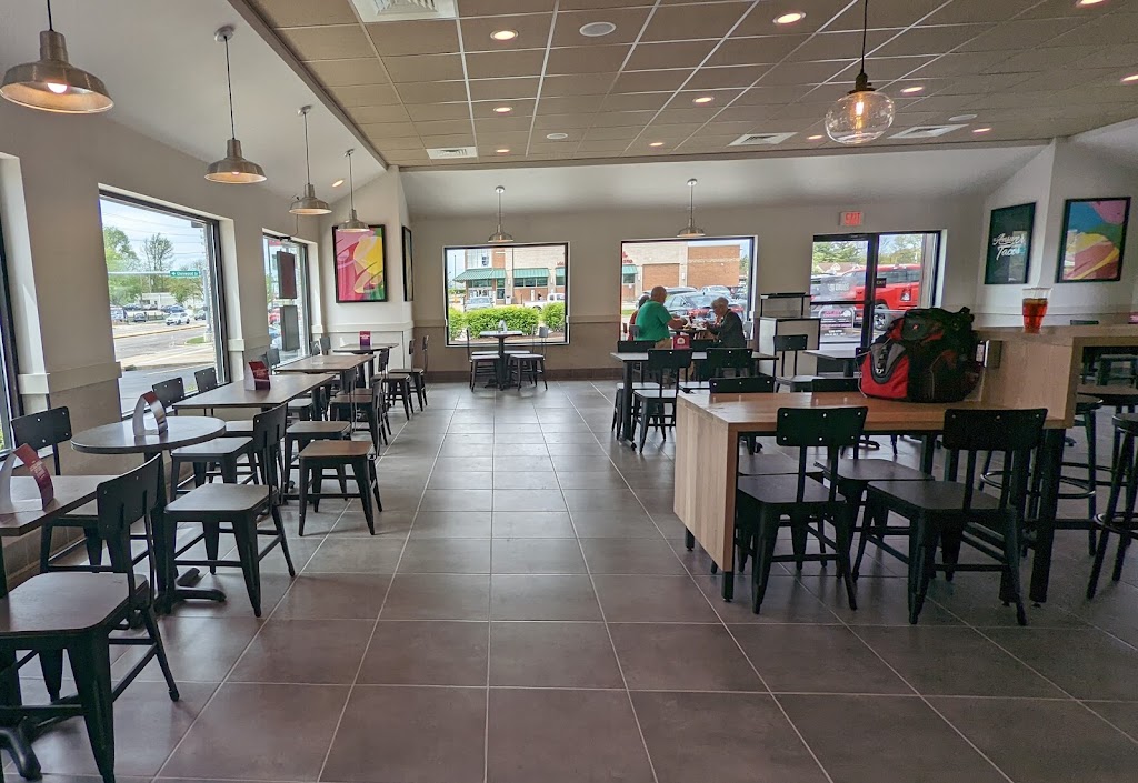 Delarosa | restaurant | 2175 Chestnut St, San Francisco, CA 94123, USA | 4156737100 OR +1 415-673-7100