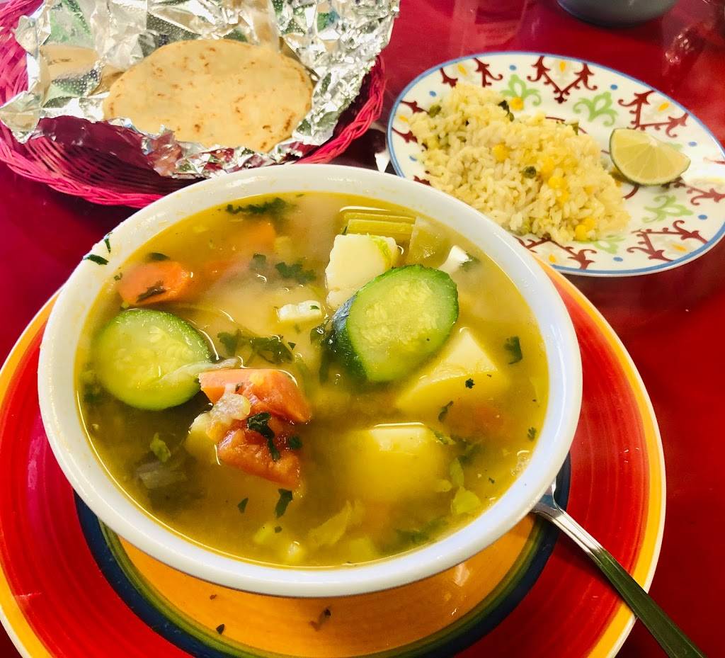 El Rincón Latino Restaurant | cafe | 6841 Longview Rd, Kansas City, MO 64134, USA | 8162986476 OR +1 816-298-6476