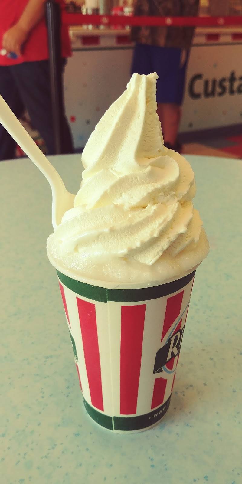 Ritas Italian Ice & Frozen Custard | restaurant | 6026 Seawall Blvd e, Galveston, TX 77551, USA | 4097444237 OR +1 409-744-4237