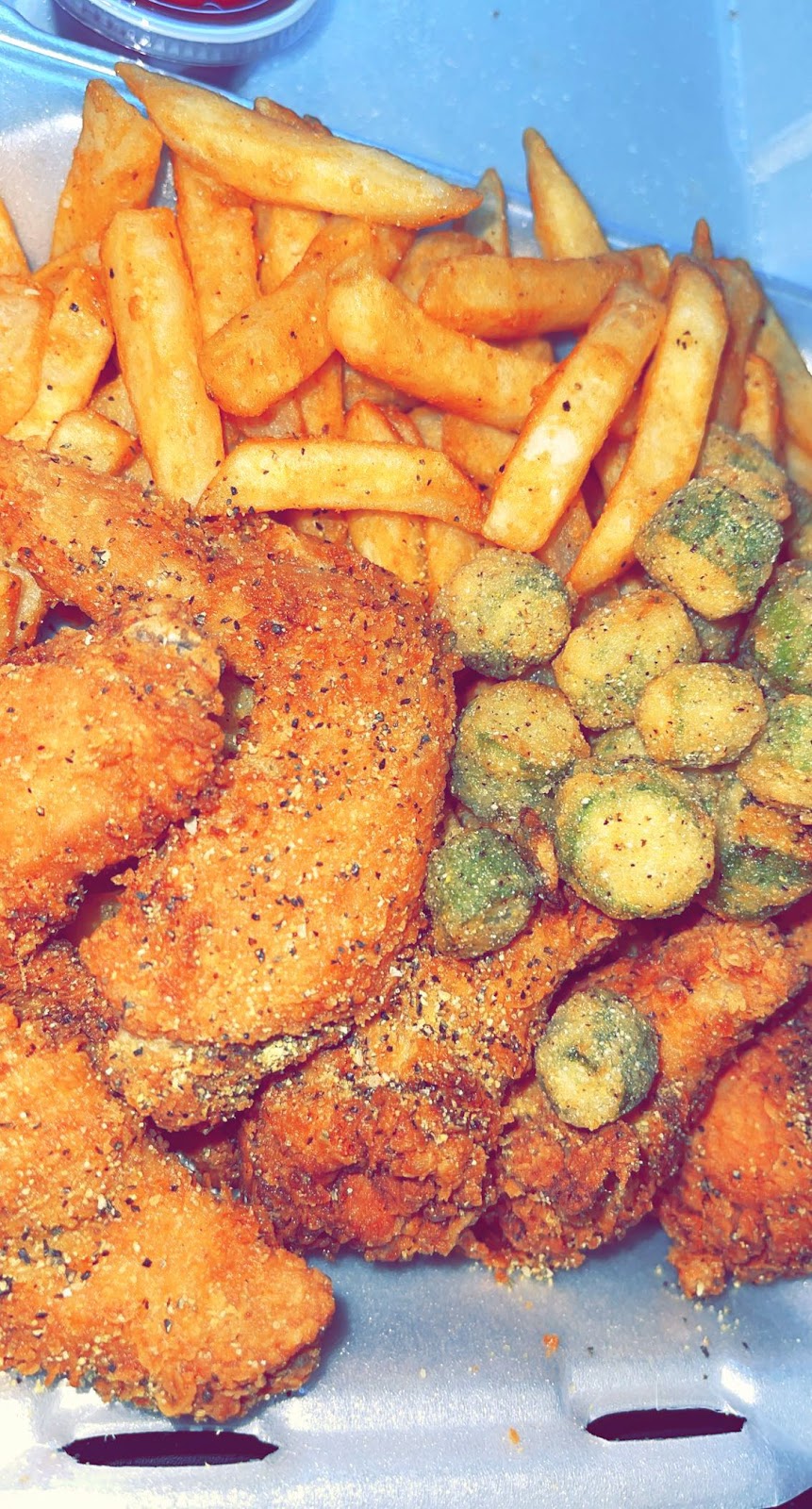 Crig’s To Go | restaurant | 403 S Hydraulic Ave, Wichita, KS 67211, USA | 3163506338 OR +1 316-350-6338