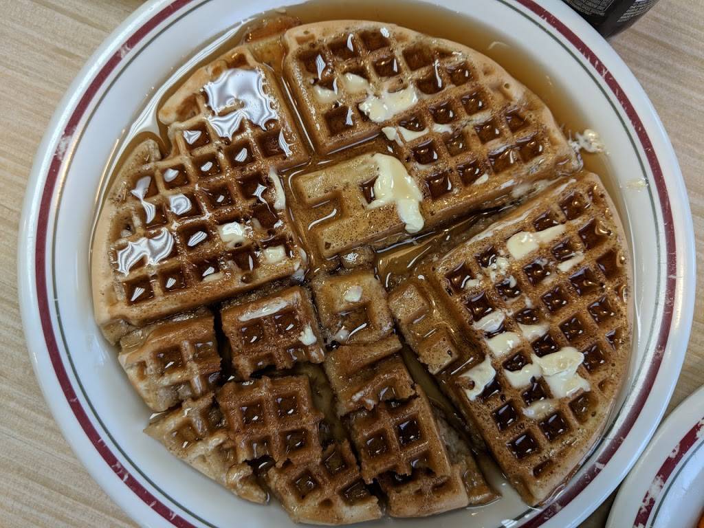 Huddle House | meal takeaway | 102 5th Ave, Eastman, GA 31023, USA | 4783745088 OR +1 478-374-5088