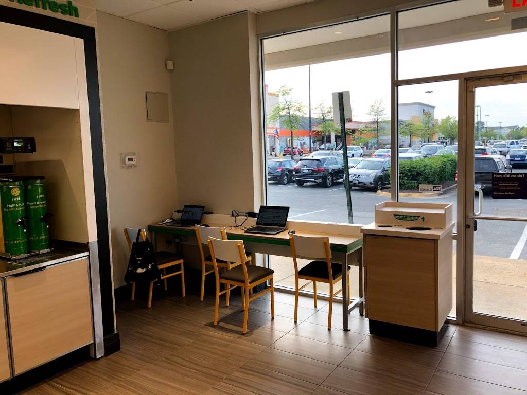 Subway | restaurant | 7600 Stream Walk Ln, Manassas, VA 20109, USA | 7033612599 OR +1 703-361-2599