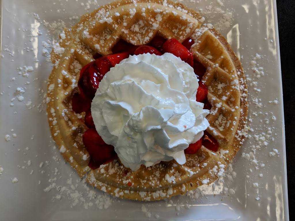 Wally Waffle | restaurant | 3997 Medina Rd, Akron, OH 44333, USA | 2344660155 OR +1 234-466-0155