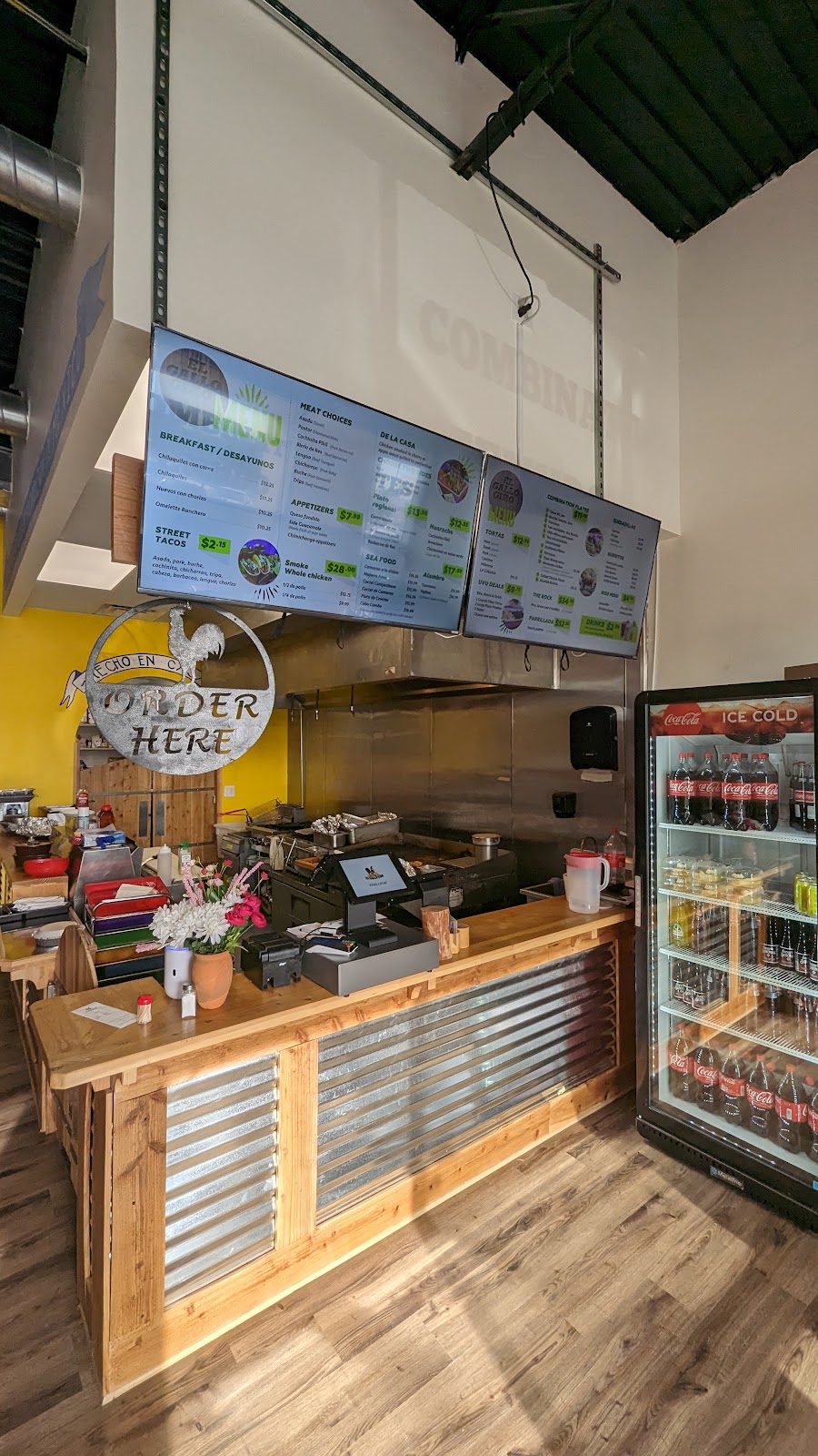 El Gallo Giro | restaurant | 91 State St, Orem, UT 84058, USA | 8018546624 OR +1 801-854-6624