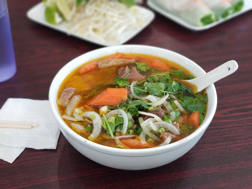 M Noodle & Cafe | restaurant | 6945 Monterey Rd Ste D, Gilroy, CA 95020, USA | 4088424848 OR +1 408-842-4848