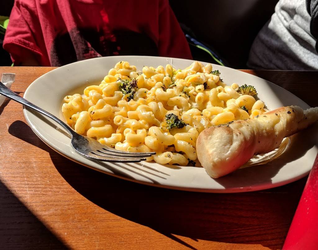 The Roman Candle | restaurant | 2685 Research Park Dr, Fitchburg, WI 53711, USA | 6082781111 OR +1 608-278-1111