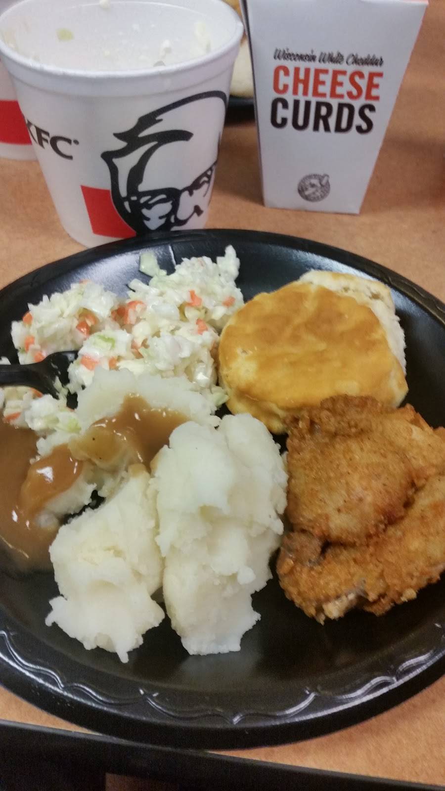 A&W Restaurant | restaurant | 302 S Colorado Blvd, Denver, CO 80246, USA | 3033997603 OR +1 303-399-7603