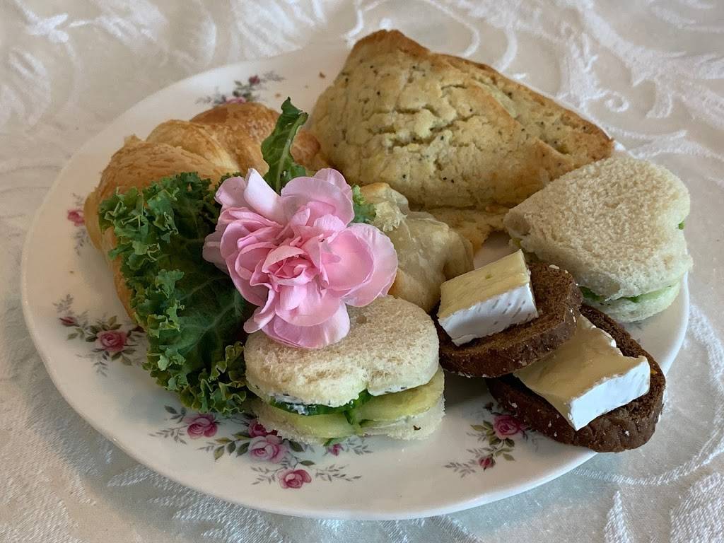 Lisas Tea Treasures | restaurant | 2305 S Winchester Blvd #110, Campbell, CA 95008, USA | 4083717377 OR +1 408-371-7377