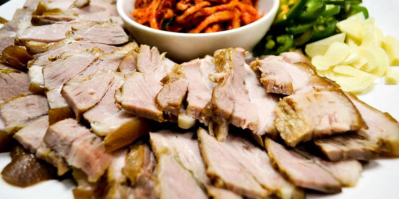 Hal Mae Bo Ssam | restaurant | 9412 Waukegan Rd, Morton Grove, IL 60053, USA | 8474701914 OR +1 847-470-1914