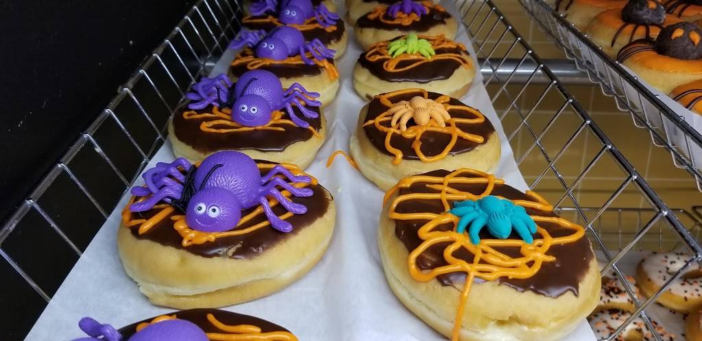 Dunkin | cafe | 165 Main St, Sayville, NY 11782, USA | 6317506107 OR +1 631-750-6107