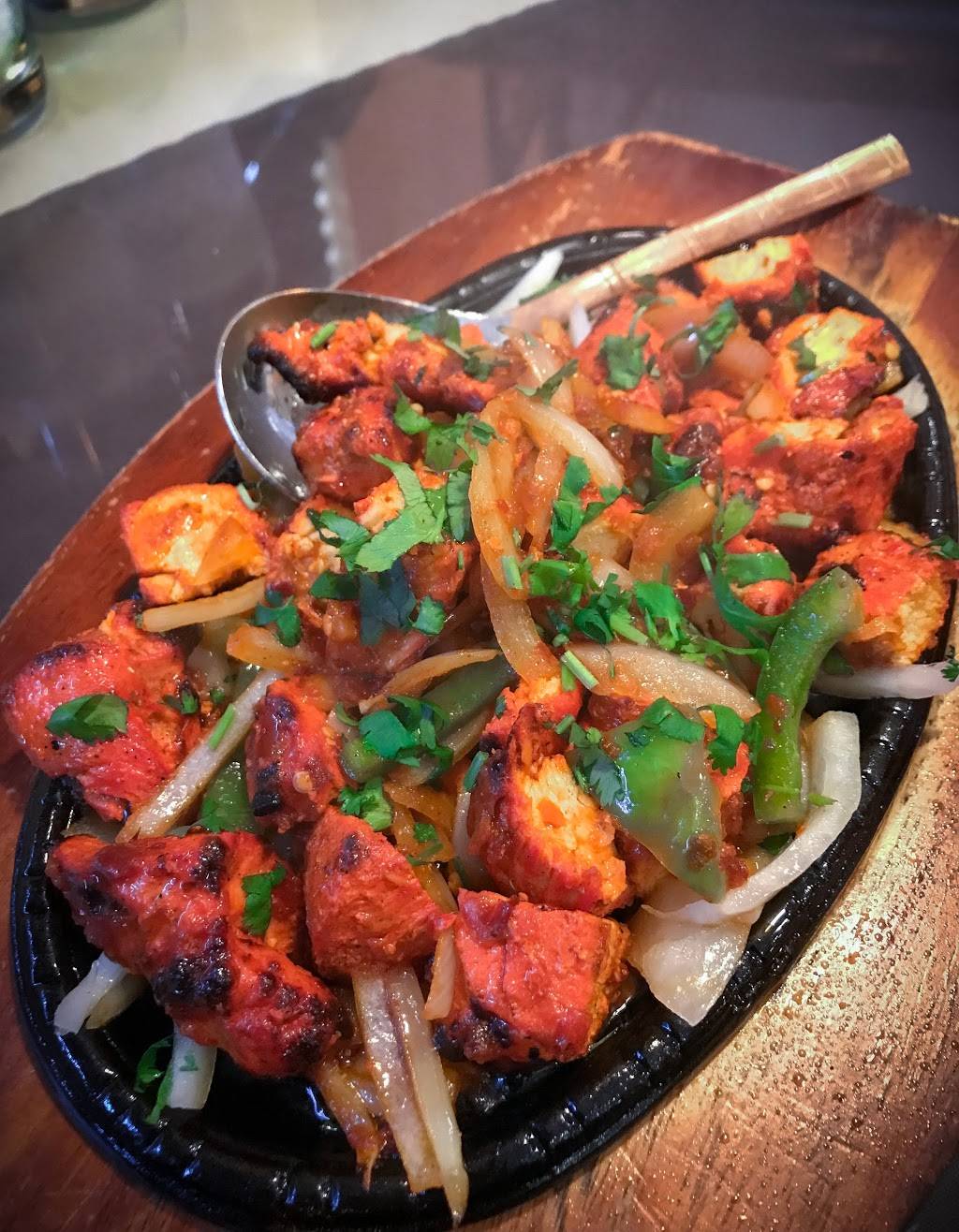 Malhis Indian Cuisine | restaurant | 39438 Trade Center Dr, Palmdale, CA 93551, USA | 6619472277 OR +1 661-947-2277