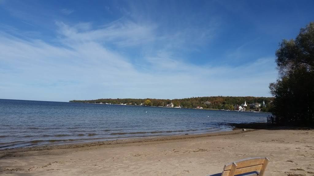 Baileys 57 BP | meal takeaway | 7998 WI-57, Baileys Harbor, WI 54202, USA | 9208392114 OR +1 920-839-2114