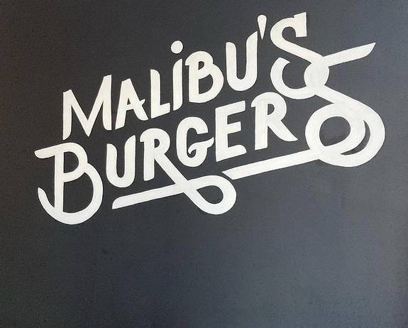 Malibus Burgers | restaurant | 3905 Piedmont Ave, Oakland, CA 94611, USA | 9292375740 OR +1 929-237-5740