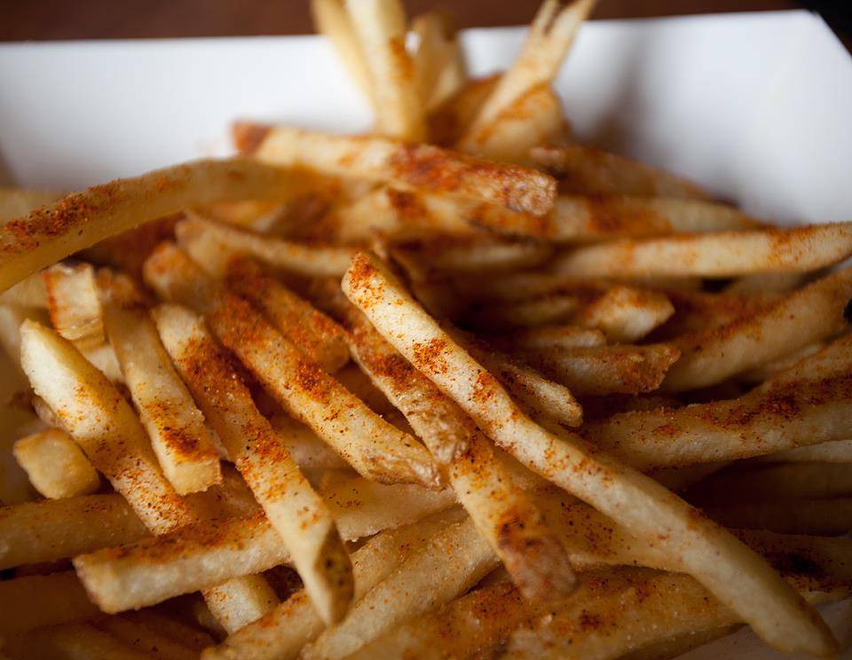 Buffalo Wild Wings | restaurant | 26 Backus Ave, Danbury, CT 06810, USA | 2037949453 OR +1 203-794-9453