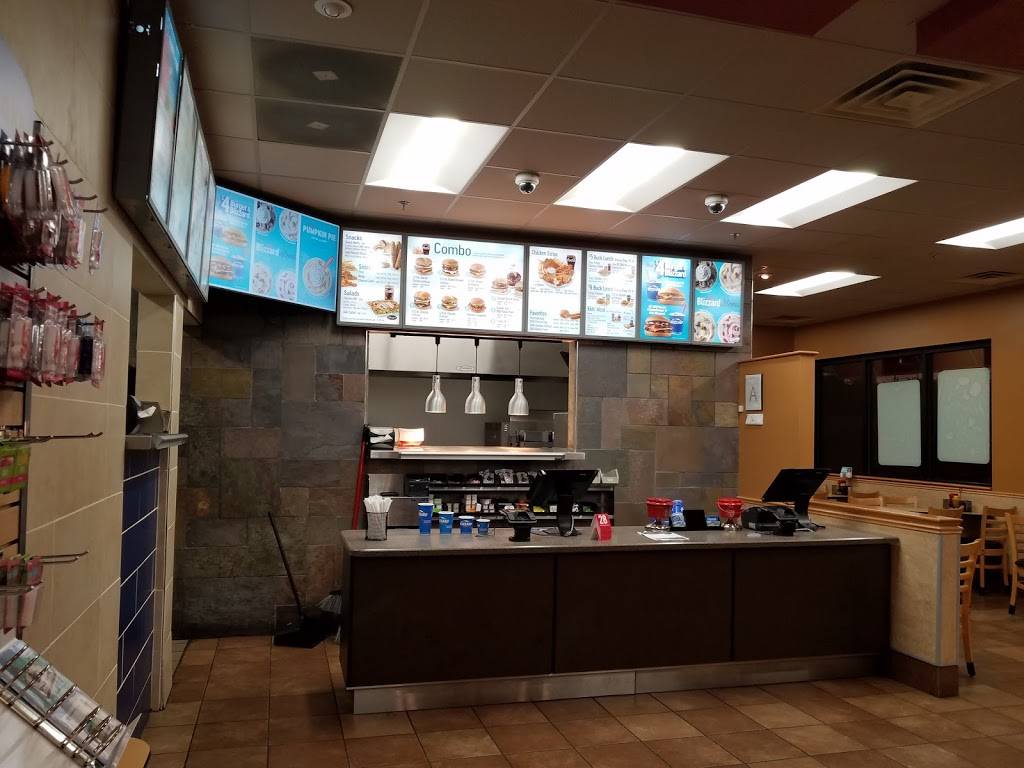 Dairy Queen Grill & Chill | restaurant | 807 S Gloster St, Tupelo, MS 38801, USA | 6622692499 OR +1 662-269-2499