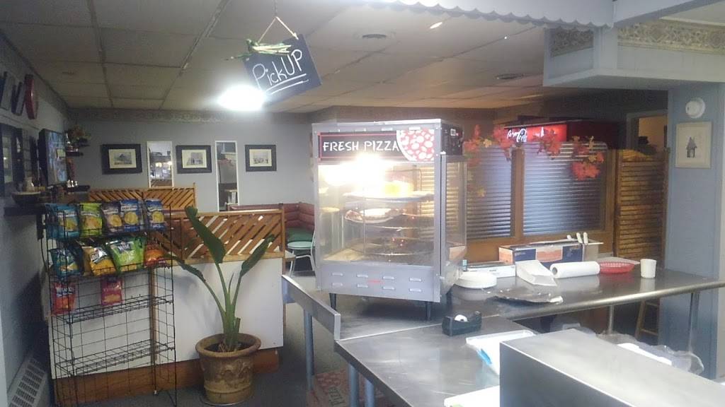 Chumpys | meal takeaway | 245 Desmond St, Sayre, PA 18840, USA | 5708909103 OR +1 570-890-9103