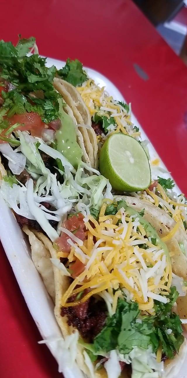 El Tuky Taco | restaurant | 1706 N Country Club Dr, Mesa, AZ 85201, USA | 4804941530 OR +1 480-494-1530